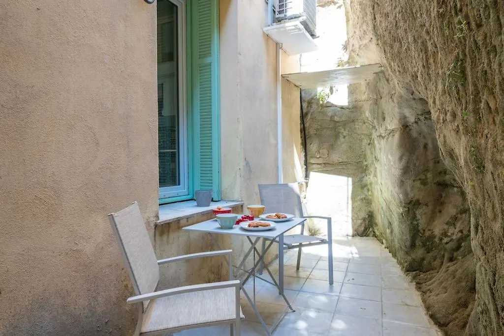 Le Bamboo - Hyper Centre - Terrasse - Wifi Apartment Menton 0*,