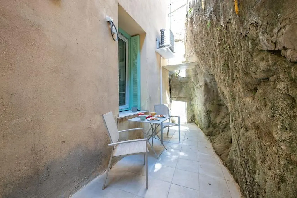 Le Bamboo - Hyper Centre - Terrasse - Wifi Apartment Menton